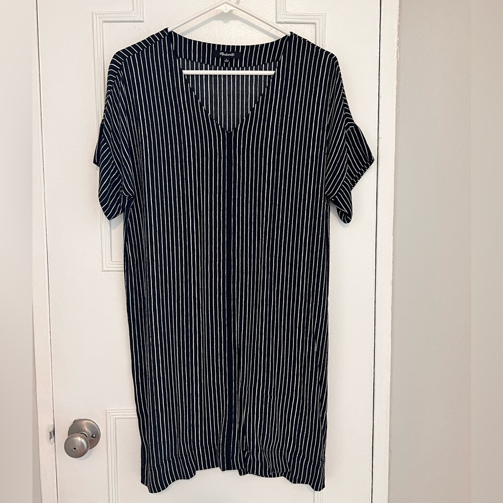 Madewell striped shift dress!